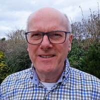 Trustee profile headshot Paul Evans